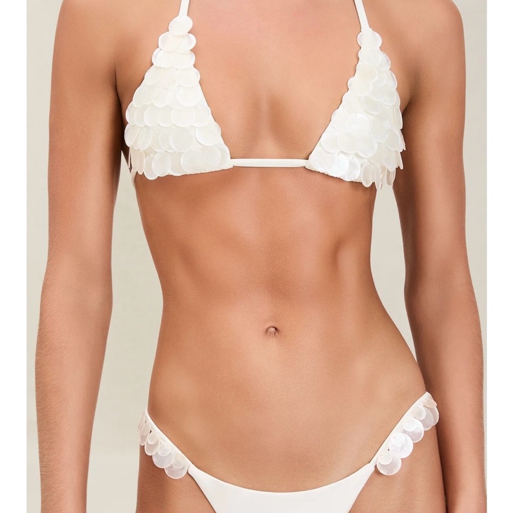 Devon Windsor: Cali top and cici bikini bottom